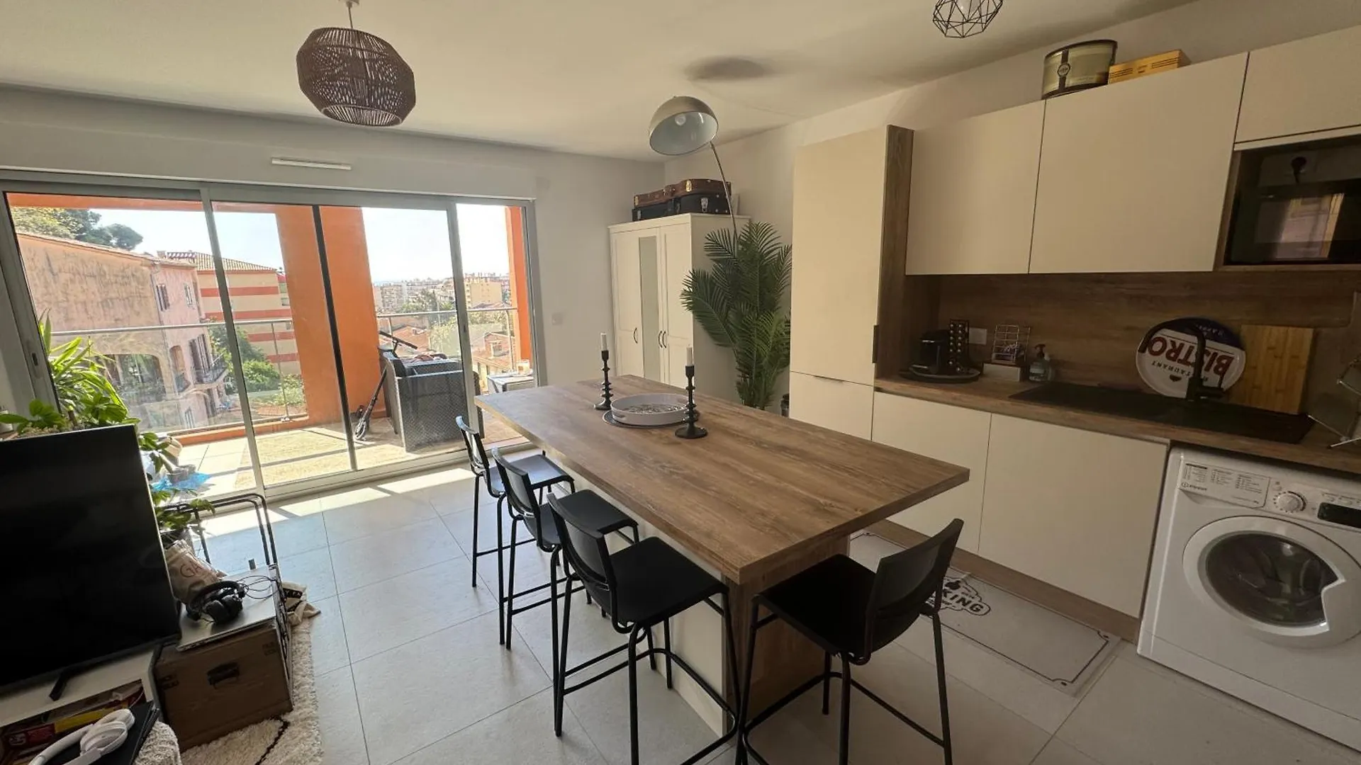 Superbe 3 Pieces Familiale Apartment Menton