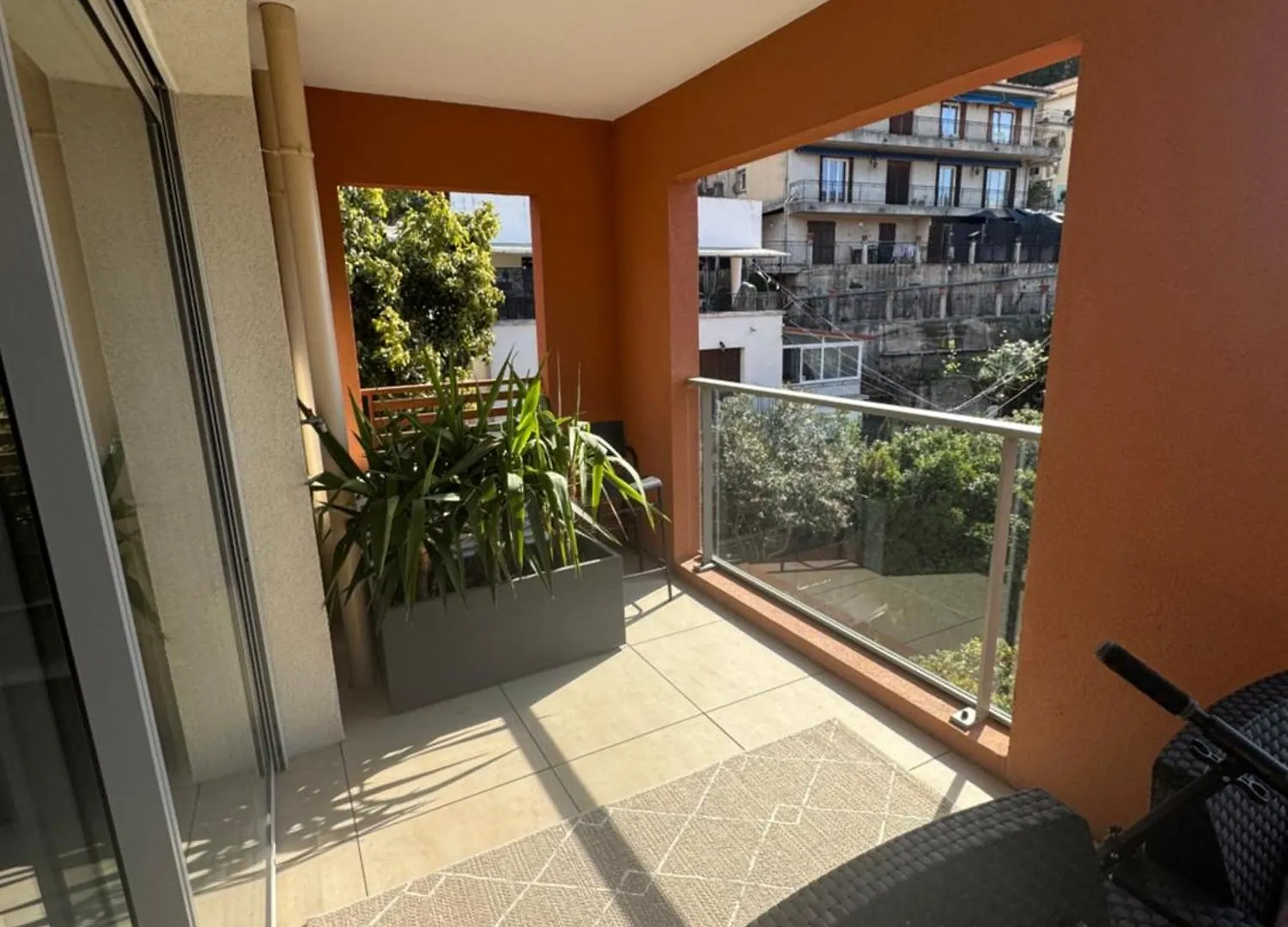 Superbe 3 Pieces Familiale Daire Menton